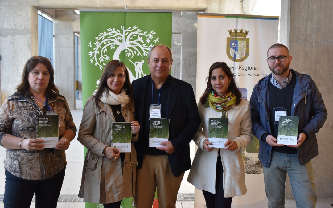 Centro Ceres realiza gira técnica por Ecuador para promover cultivo natural de chirimoyo